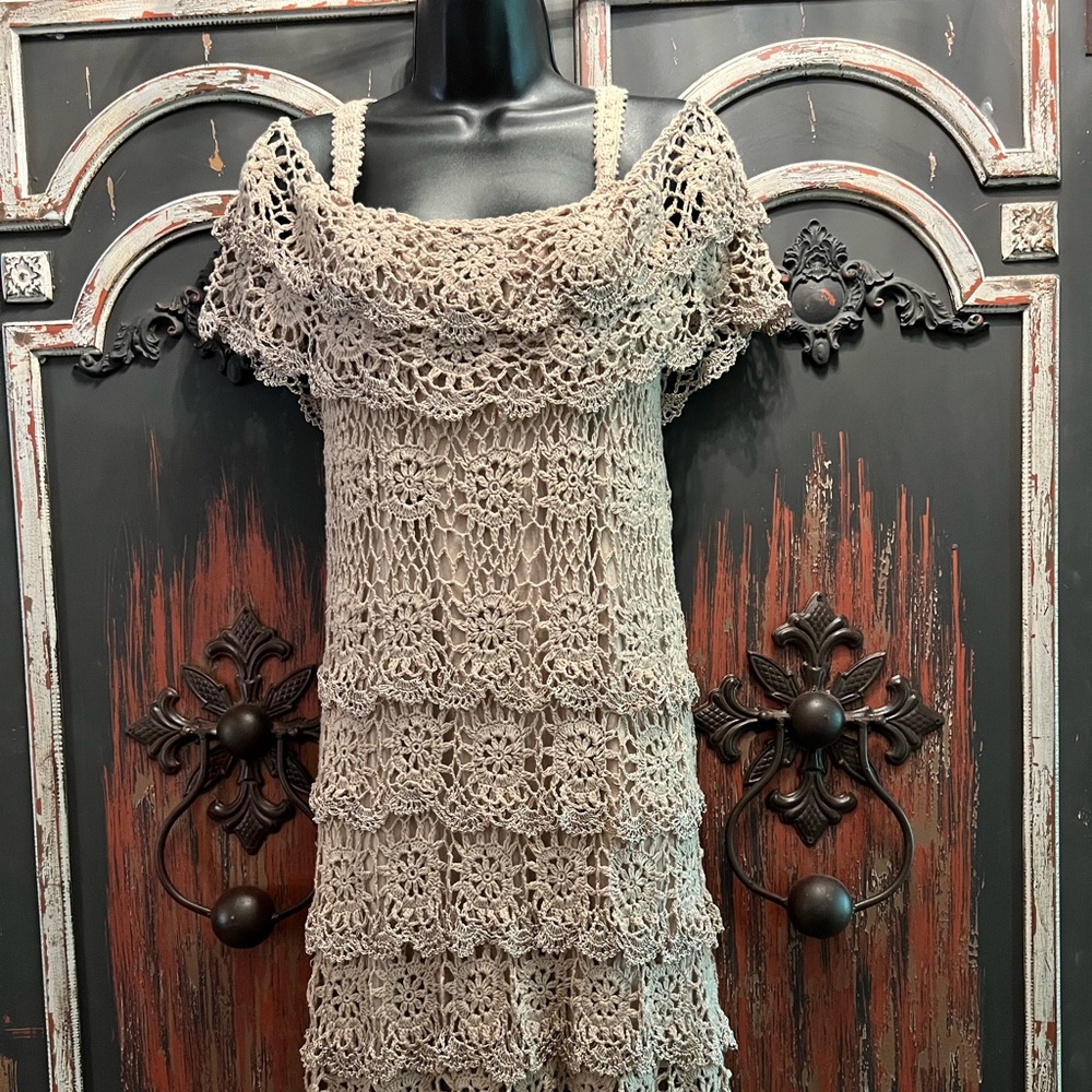 Boston Proper taupe multi tiered off the shoulder cotton crochet dress. Size M